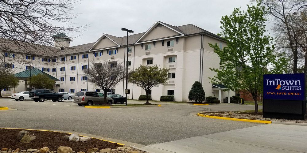 Crestwood Suites Of Newport News Exteriör bild